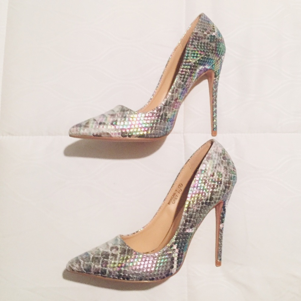 💥Last Pair!! New Bella Marie Pointy Toe Heels - Picture 2 of 8